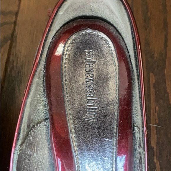 Deep wine solesensibility heels - Picture 2 of 3